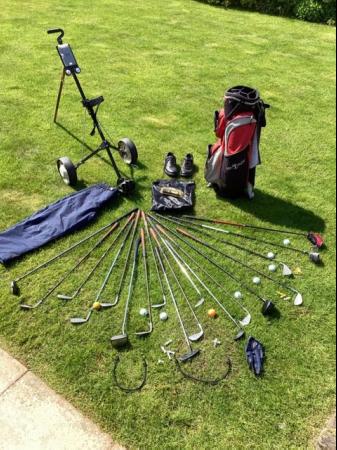 Image 1 of Complete golfing kit, ideal for beginners