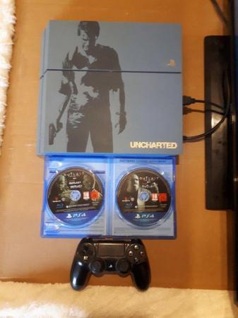 Image 1 of PS4 uncharted console ........