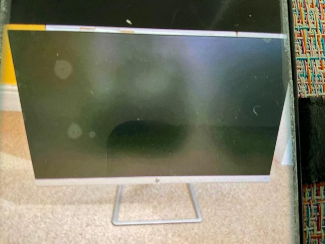 Preview of the first image of Hp 23.8 inch monitor ultra slim..