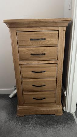 Image 3 of Oak Furniture Land bed, bedside tables and chest of drawers