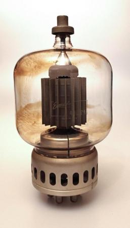 Image 1 of 4-1000A Rare Thermionic Transmitting Valve