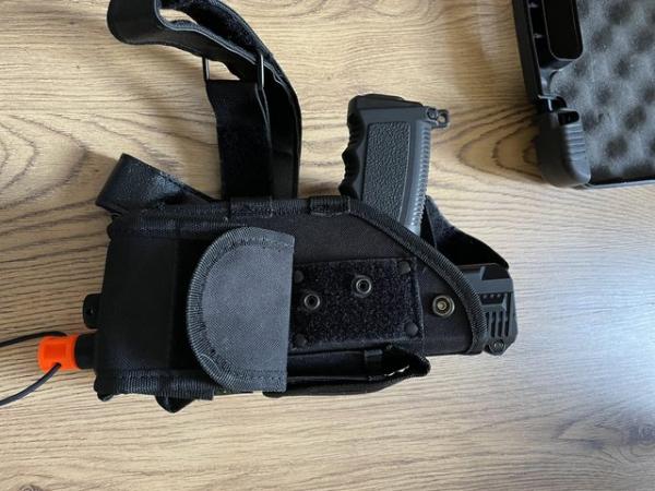 Image 4 of TIPPMANN TPX PAINTBALL with holster and gas