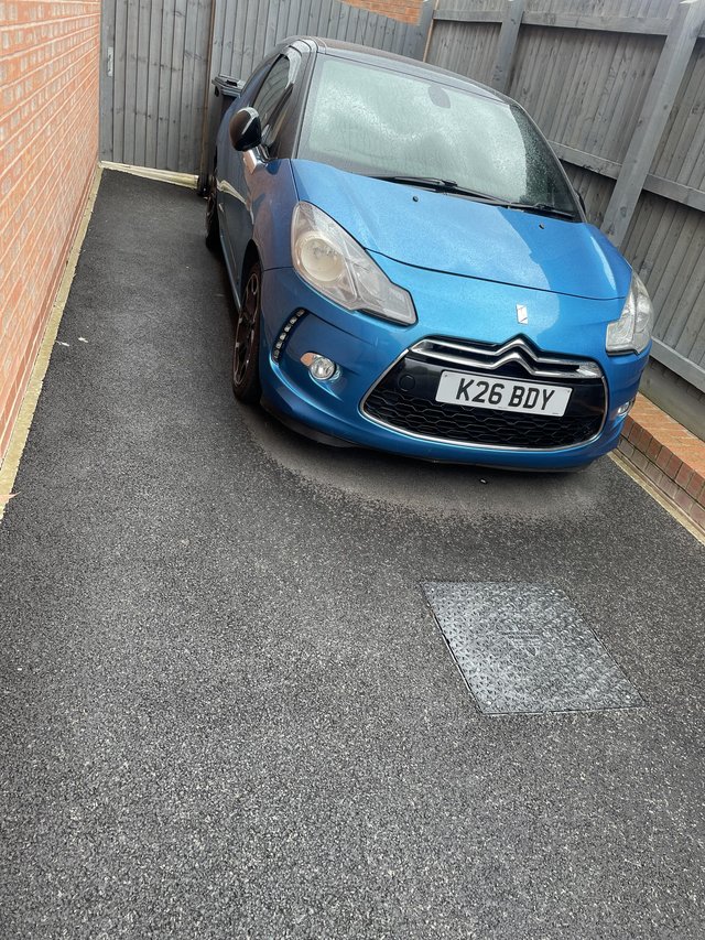Preview of the first image of Citreon ds3 blue good condition.