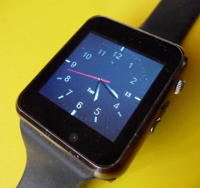 Preview of the first image of MODERN LED MULTIFUNCTION DIGITAL SMART WATCH.