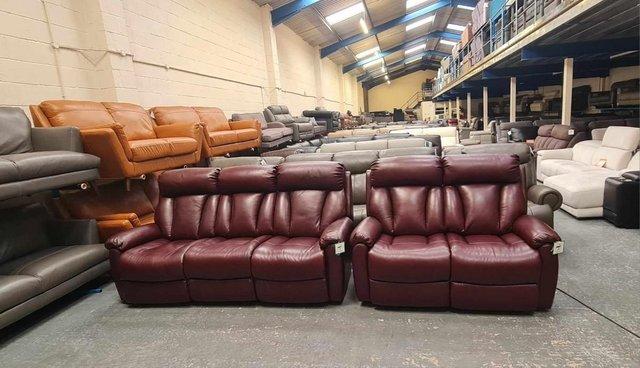 Preview of the first image of La-z-boy Georgina burgundy leather electric 3+2 seater sofas.
