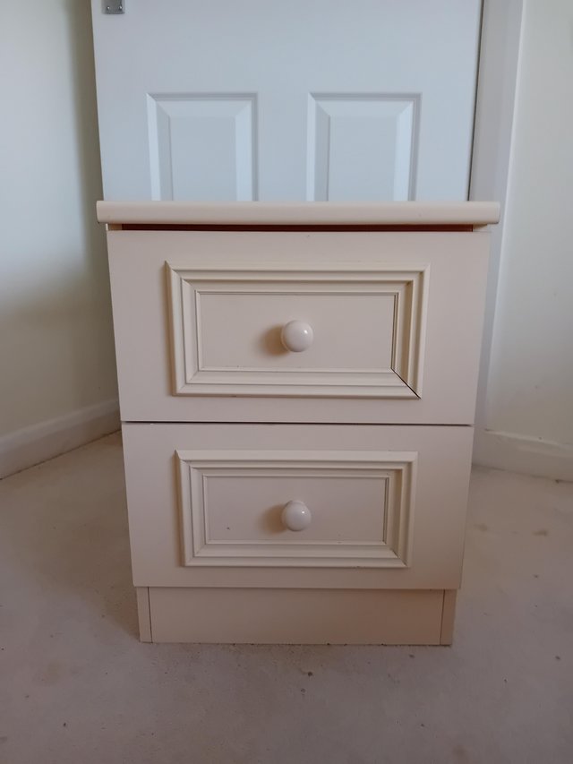 Preview of the first image of 2 matching bedside cupboards for sale.