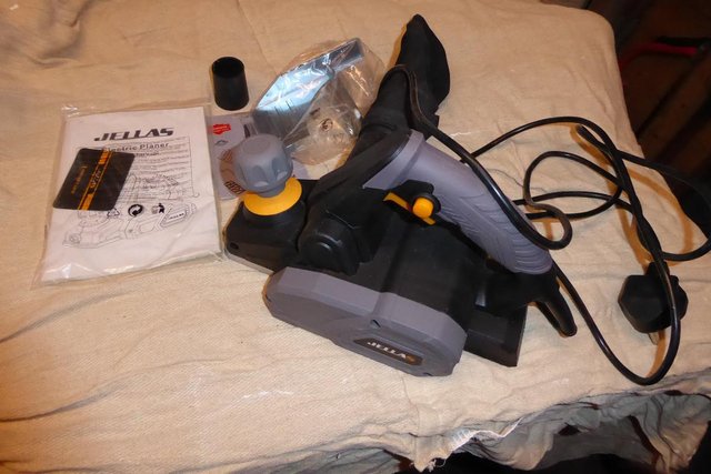 Image 1 of Jellas 240v corded electric hand planer