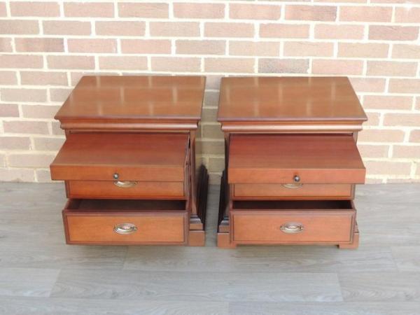 Image 4 of Pair of Stag Bedside Tables (UK Delivery)