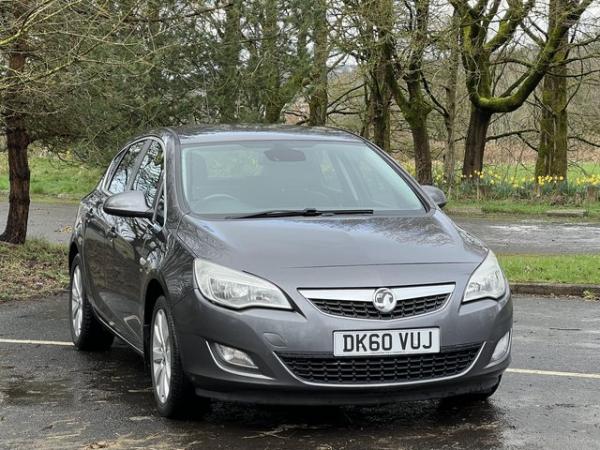 Image 1 of 2010 Vauxhall Astra 1.7 Diesel Long MOT £35 Road Tax