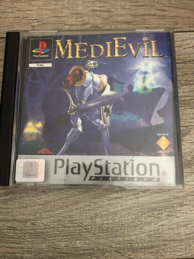 Preview of the first image of PlayStation Game Medievil PS1.