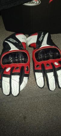 Image 3 of Rst stunt 3 gloves xl multiple colours amazing condition