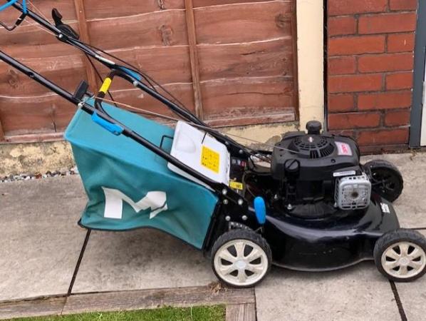 Image 3 of Macallister Petrol Self Propelled Lawn Mower