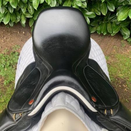 Image 8 of Saddle company 17 inch Vicenza Gp saddle