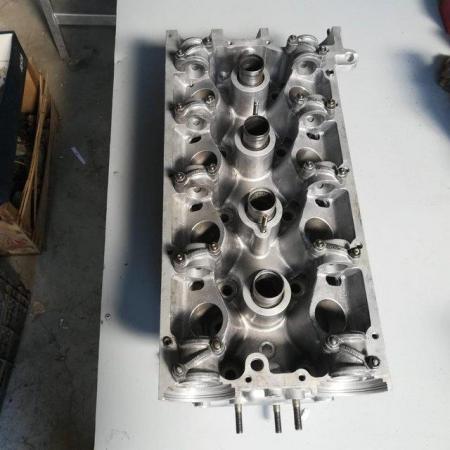 Image 1 of Rh cylinder head Ferrari 308 2 valves