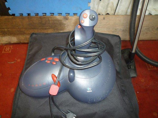 Preview of the first image of LOGITECH FORCE FEEDBACK FLIGHT JOYSTICK.