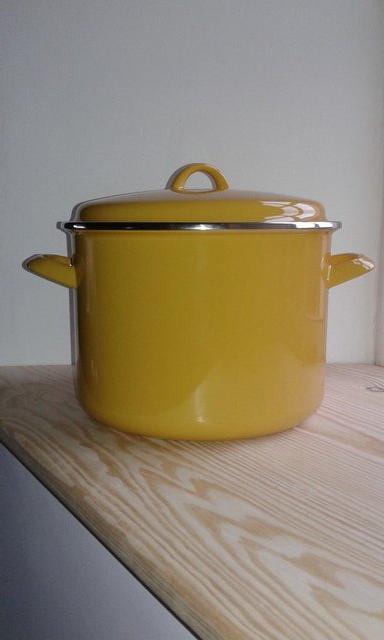 Preview of the first image of Judge Non-Stick 25cm Saucepan (New).