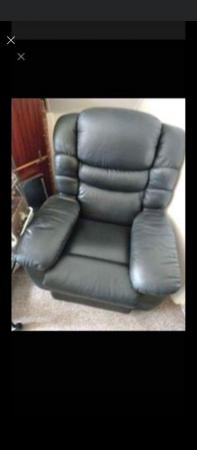 Image 1 of La-Z-boy manual leather recliner chair.