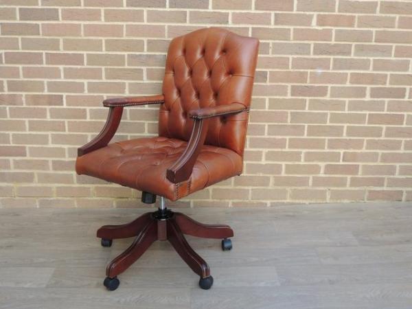 Image 2 of Chesterfield Tan Gainsborough Chair (UK Delivery)