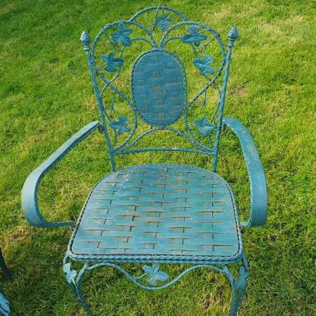 Image 3 of Stunning vintage wrought iron garden furniture set