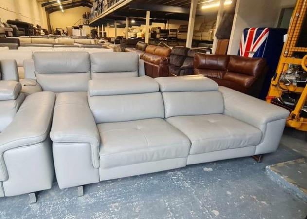 Image 9 of Italian Lucio grey leather electric pair of 3 seater sofas