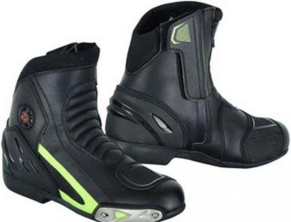 Image 1 of 100% Genuine Leather Comfortable high-performance Boots Size