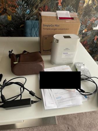 Image 3 of Philips Simply Go Mini Portable Oxygen Concentrator