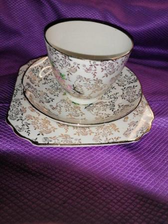 Image 1 of Delicate pink flower fine bone china 4-piece tea set