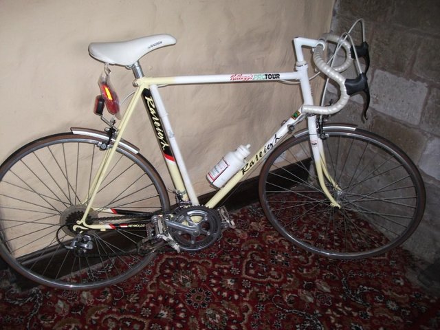 Preview of the first image of Kellogg's pro tour cycle for sale..
