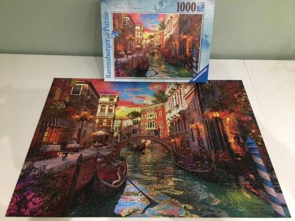 Image 1 of Ravensburger 1000 piece jigsaw titled Venice Romance.