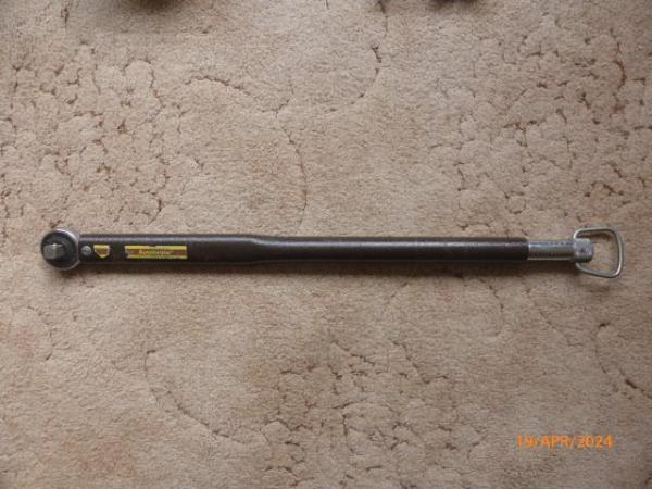 Image 1 of Williams 1/2" Torque wrench 40 - 280Nm