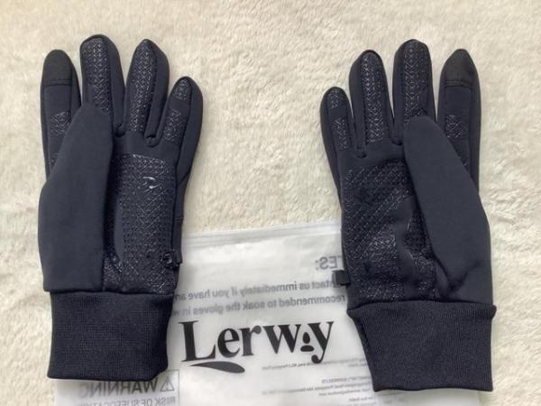 Image 1 of LERWAY THERMAL UNISEX GLOVES  - NEW