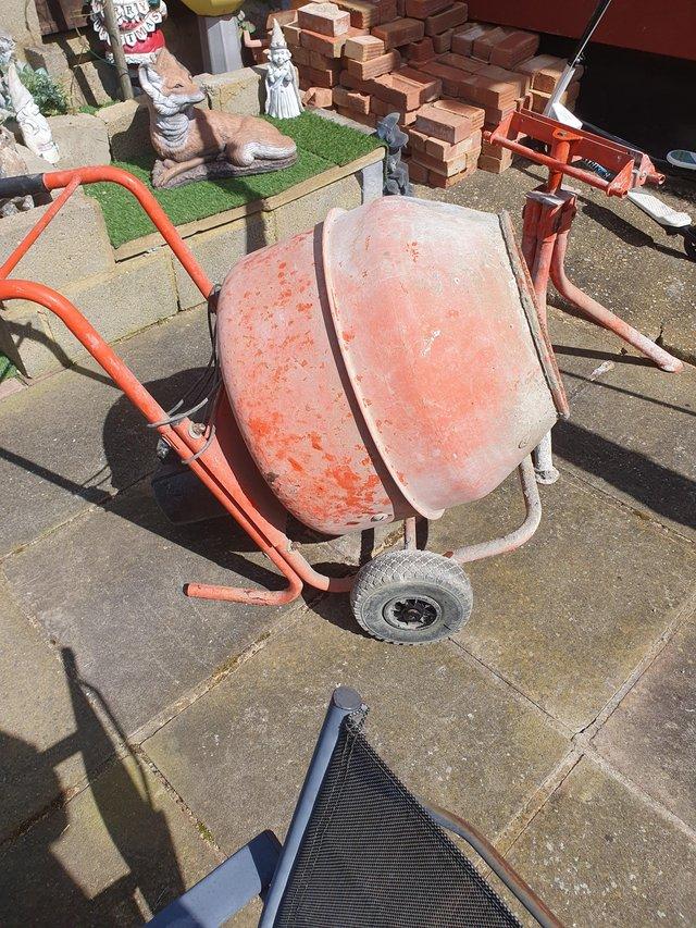 Preview of the first image of For Sale electric cement mixer.