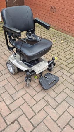 Image 3 of Electric wheelchair careco I-Go Crest