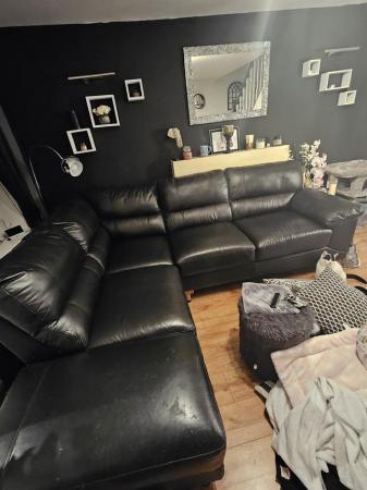 Image 3 of L shaped leather black sofa