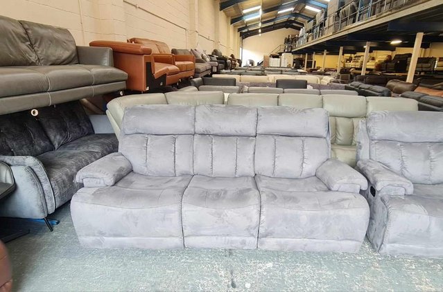 Image 12 of La-z-boy grey fabric electric recliner 3+2 seater sofas