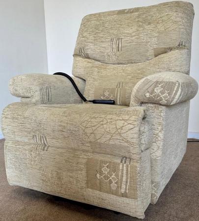 Image 6 of SHERBORNE ELECTRIC RISER RECLINER CREAM CHAIR ~ CAN DELIVER