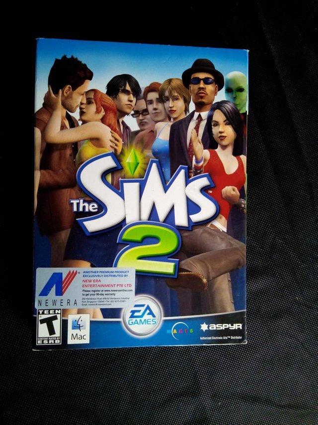 Preview of the first image of SIMs 2 in box complete with CDROM.