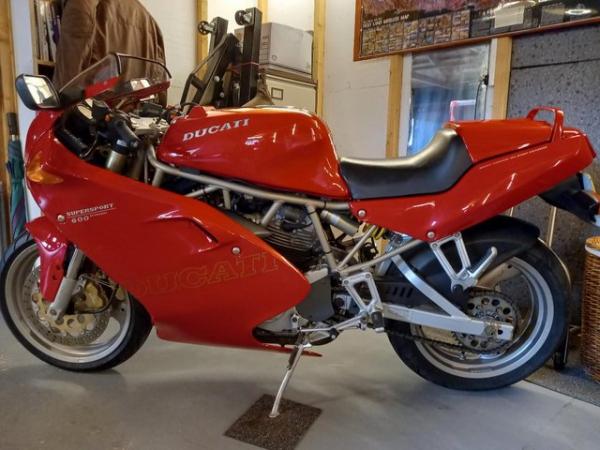 Image 5 of 1997 Ducati 600SS...red...11,000 miles, condition as new.