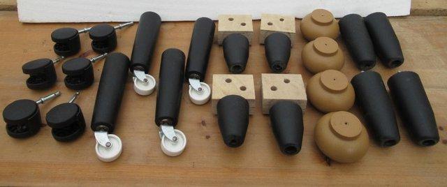 Image 3 of Furniture legs and castors – various