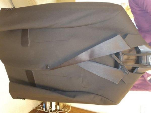 Image 2 of Gents Dinner Suit In Black with Satin stripe and Lapels
