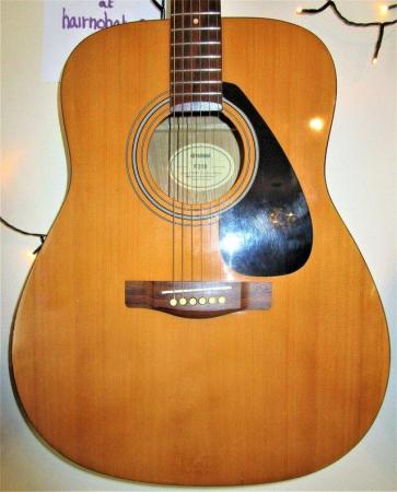 Image 12 of YAMAHA F310 Acoustic.6 string Qulaity New Strings used in se