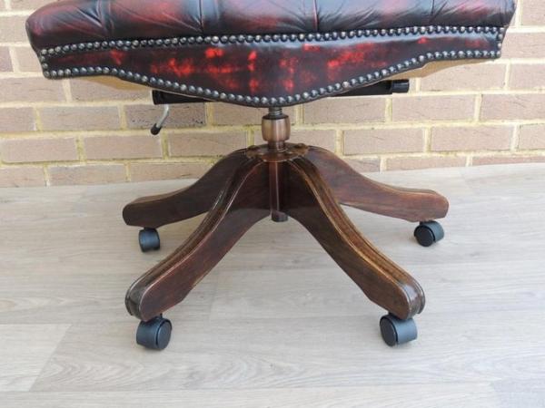 Image 16 of Dark Ox Blood Fully Buttoned Captains Chair (UK Delivery)