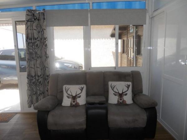 Image 11 of Pre owned mobile +conservatory and parking B68