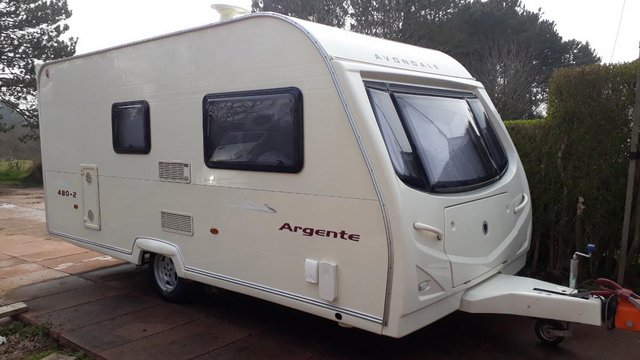 Preview of the first image of avondale argente 2 birth caravan 2007.