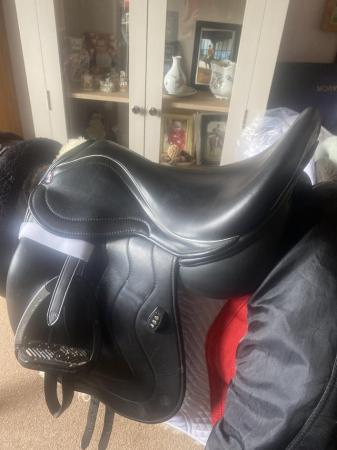 Image 3 of for sale bespoke 17.5 wide fit Ava Dressage saddle