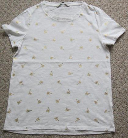 Image 2 of Ladies T-shirts size 8, sleeveless to long sleeved.