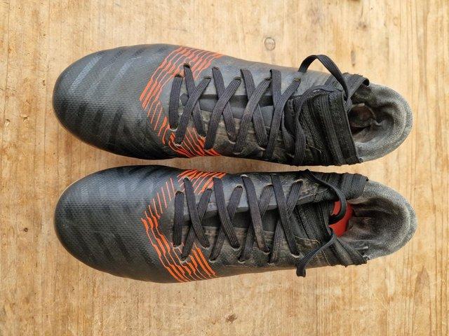 Preview of the first image of Adidas Nemeziz football boots size 38.
