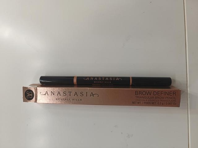 Preview of the first image of Anastasia brow definer in medium brown.
