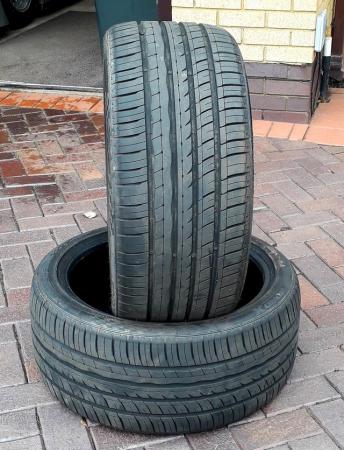 Image 2 of Pair of RoadX MotionRX 265/35R19 98Y tyres