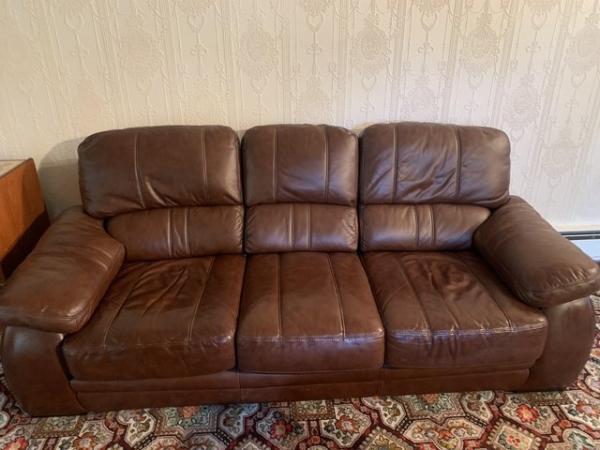 Image 3 of Brown leather sofa suite